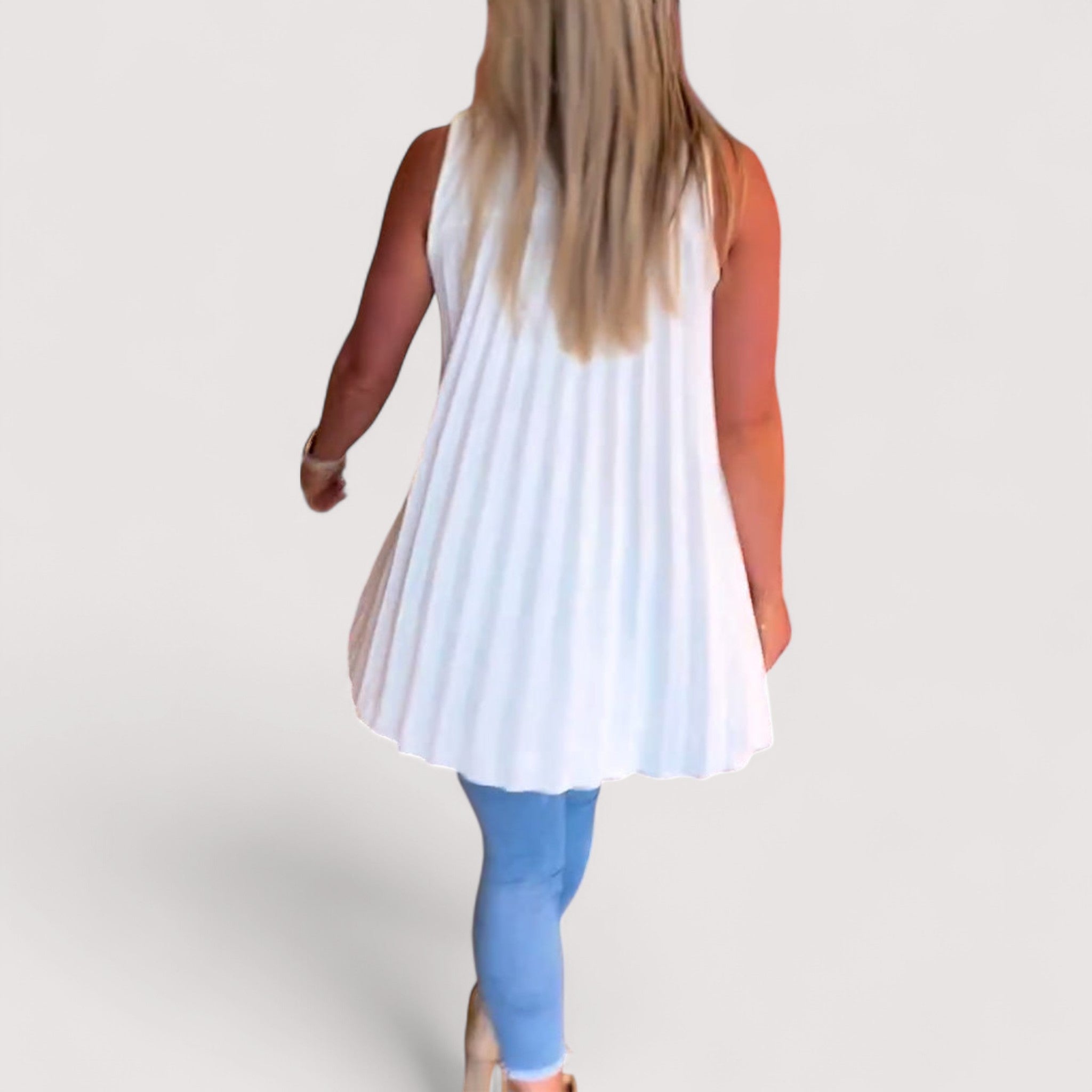 Elly™ | Volangblus, millel on krae