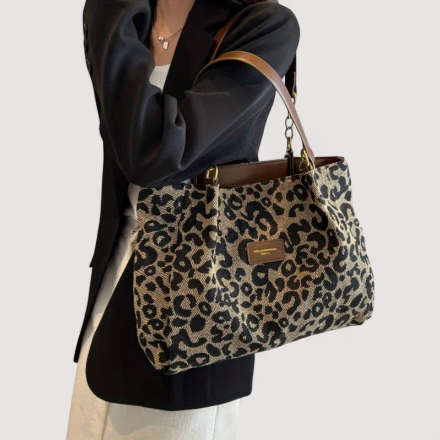 Anouk™ | Leopard Kangaskott