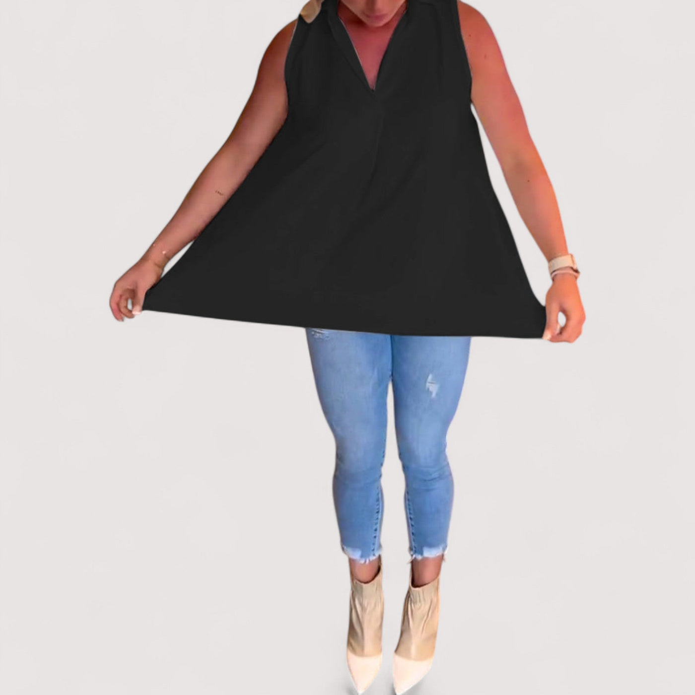 Elly™ | Volangblus, millel on krae