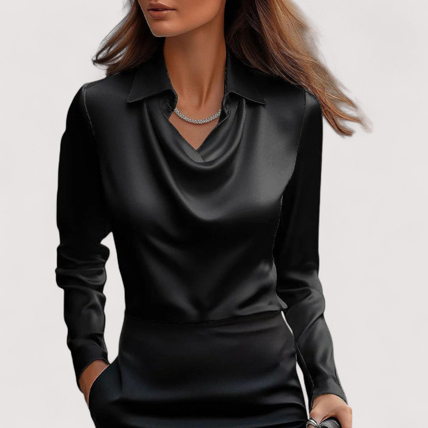 Charlotte™ | Satiinist pluus V-kaelusega