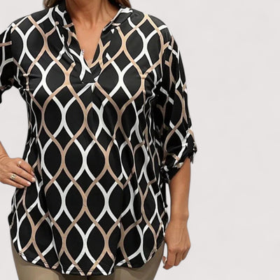 Noemi™ | Elegantse mustriga pluus
